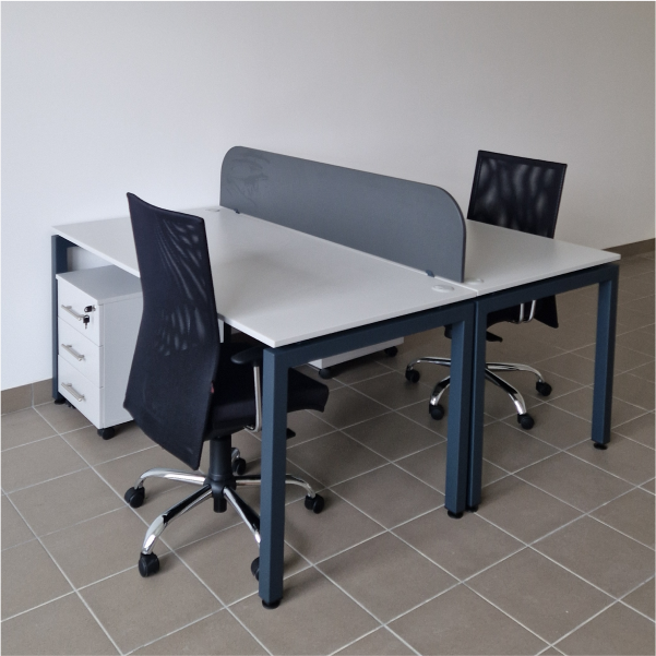 A 4500 Chrom Štof/Crna